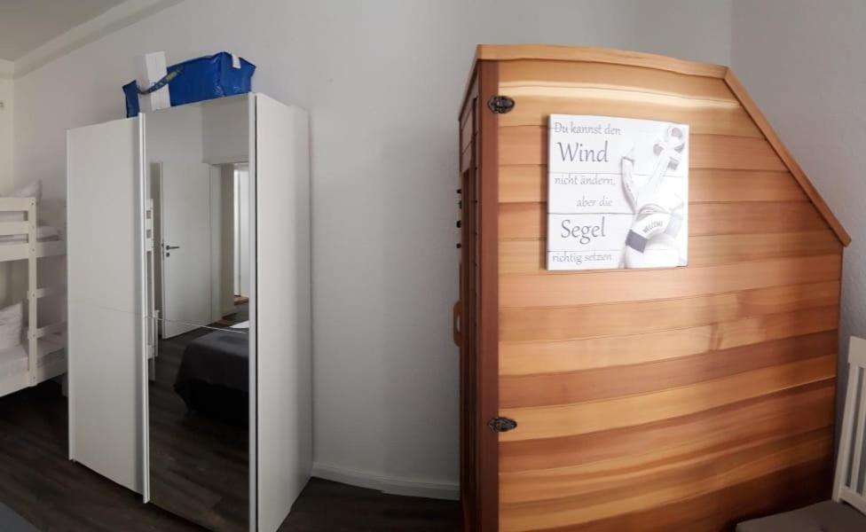 Krabbennest Mit Whirlpool Und Infrarotsauna Zentral Apartment Rostock